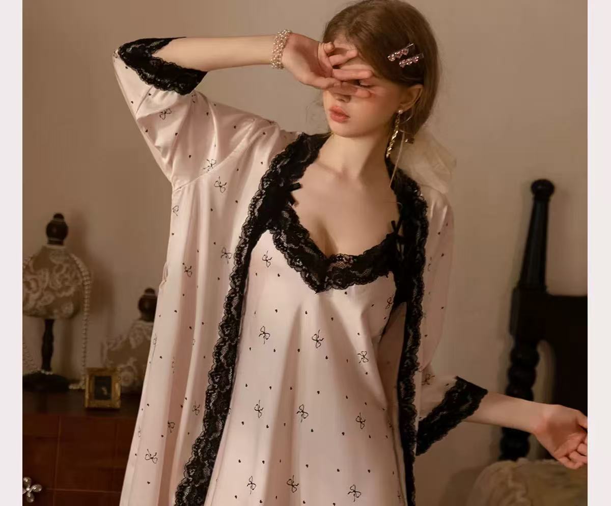 ملابس نوم صيفية مثيرة للنساء،  - مراجعة Robe Silk Women وسعره