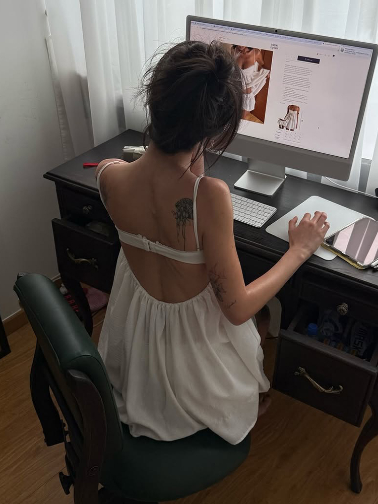 طقم نوم نسائي كلاسيكي من قطعتي - مراجعة Strapless Bra Backless وسعره