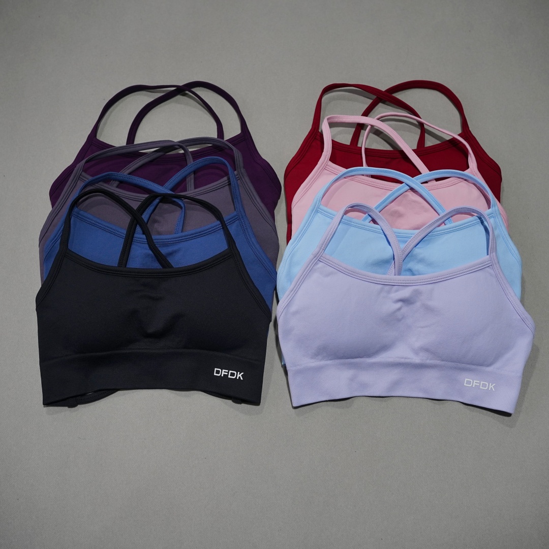 حمالة صدر رياضية نسائية من DFD - مراجعة Push Up Bra Padded وسعره